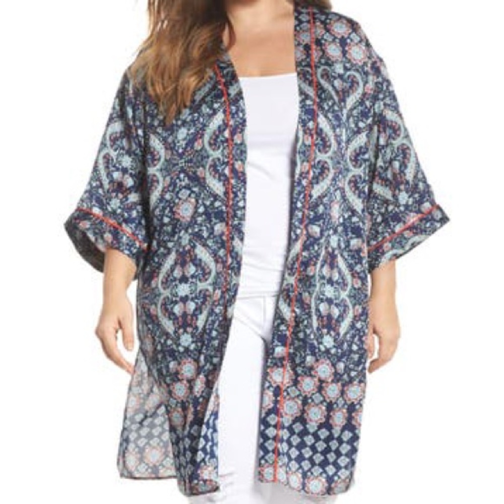 Mudd Sheer kimono‎ with flare cut, Size S